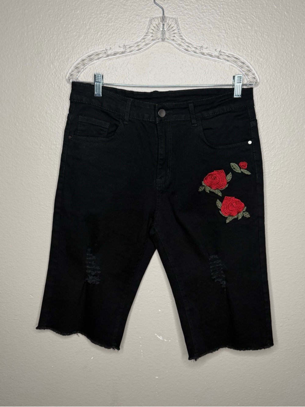 Black Denim Shorts with Red Rose Embroidery Mens size 32